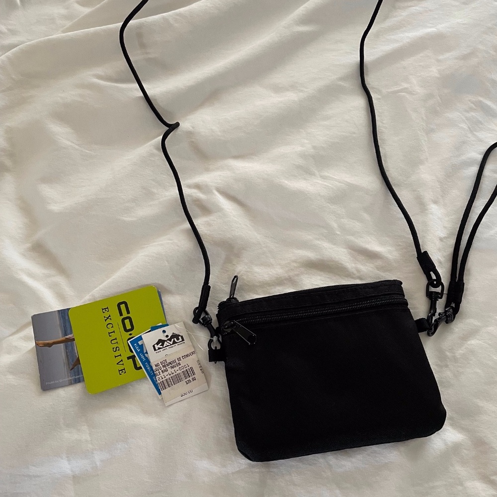 Kavu Black Crossbody Bag Go Time Rope Strap